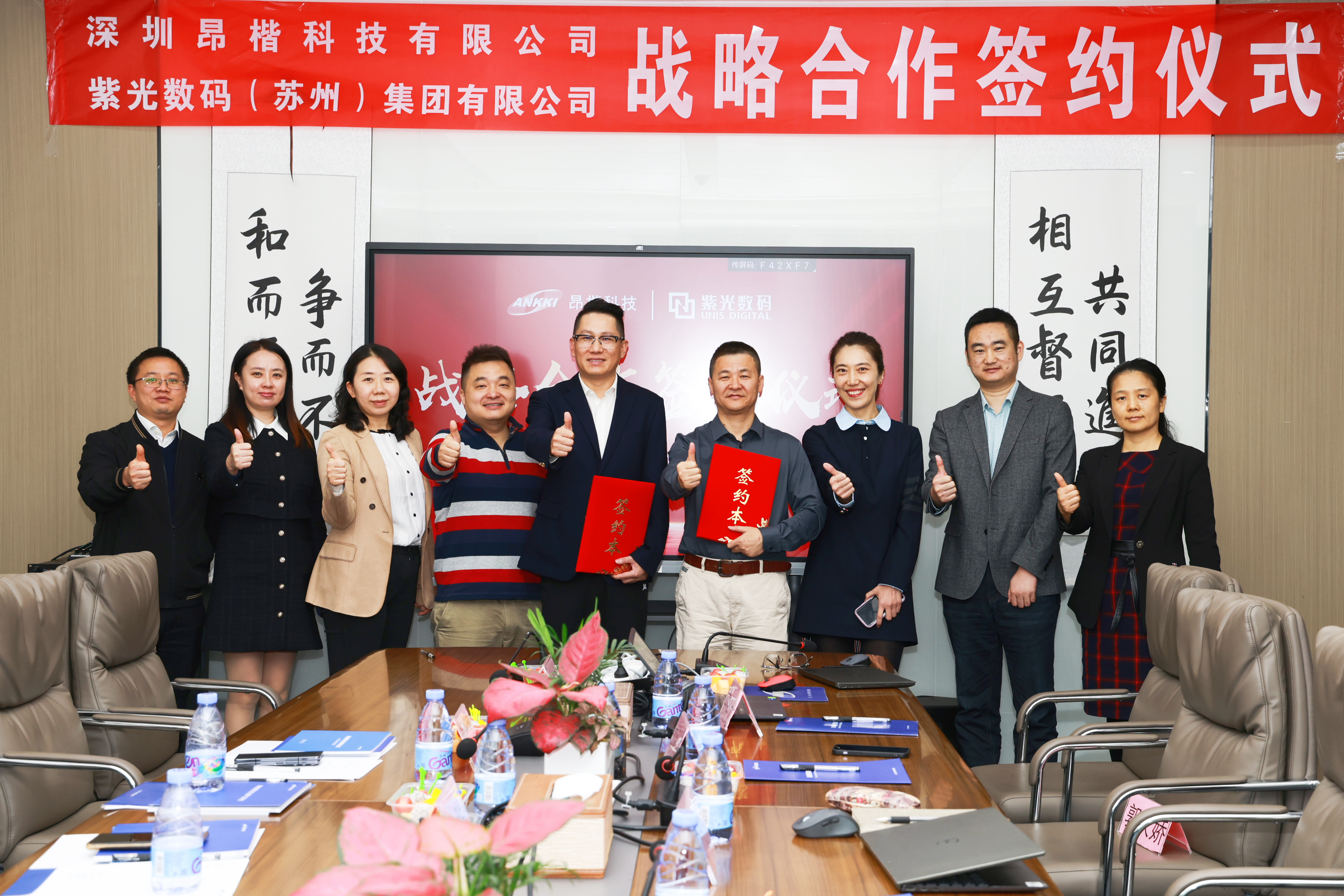 415f05c18795e7b73f3140d2ee47c87c.jpg 415f05c18795e7b73f3140d2ee47c87c.jpg